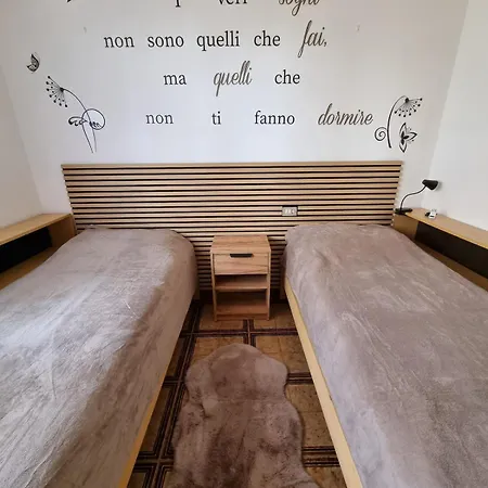 Casa Di Alba Apartment *
